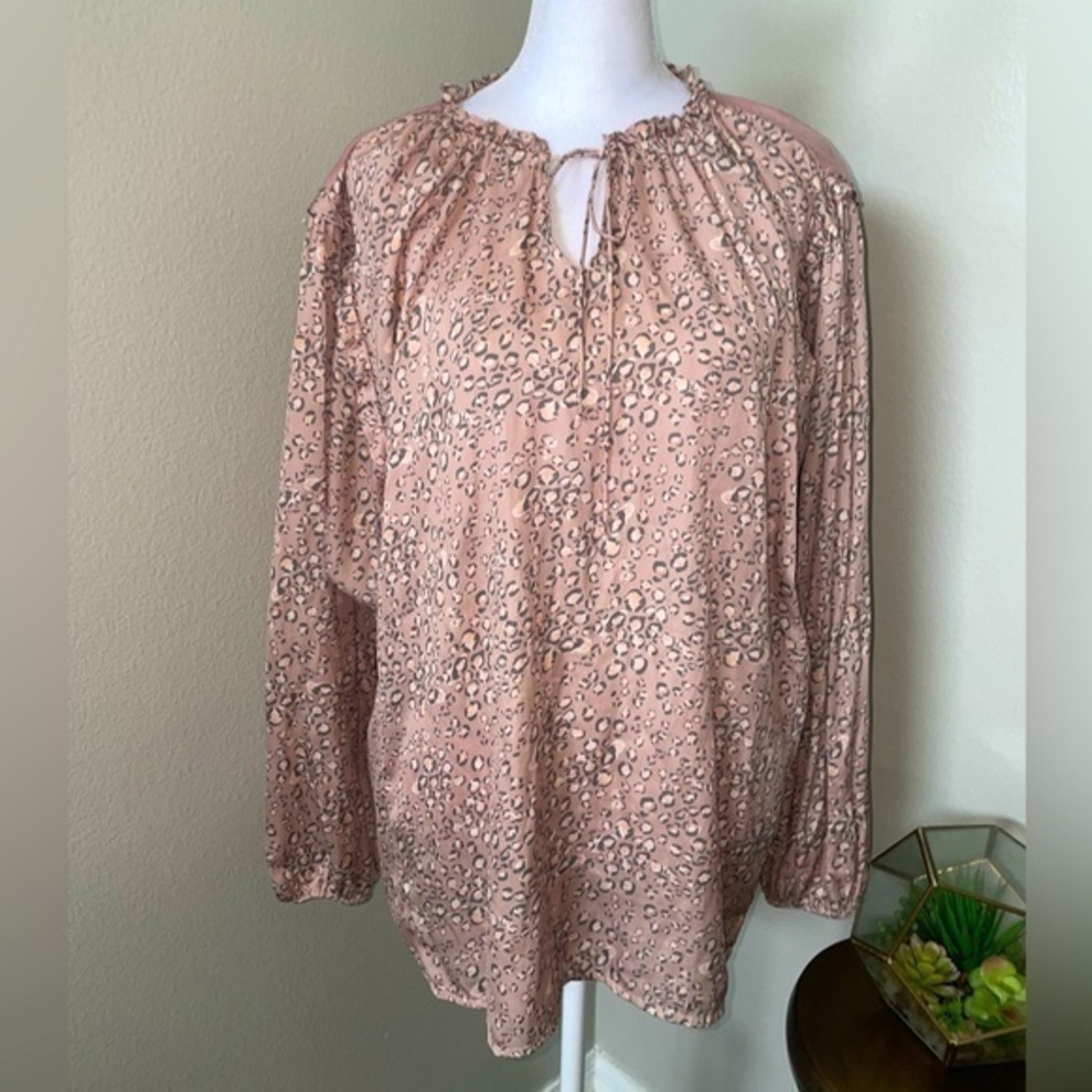 Anthropologie Dolan Left Coast Miramar Ruffle Leopard Top Sz 1X Pink Long Sleeve